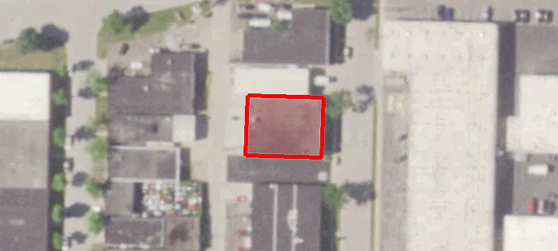 5825 5829th N 96th St