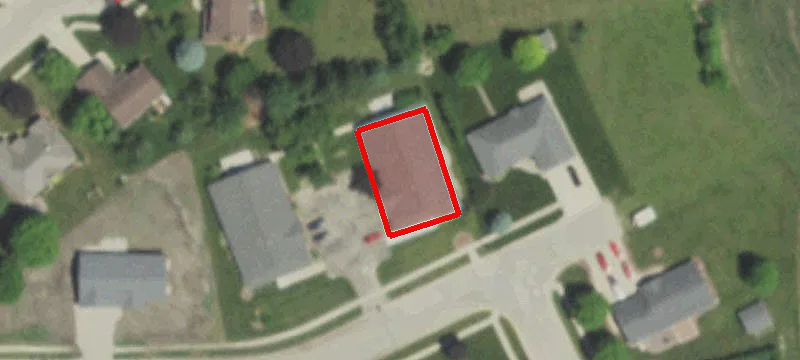 137 Ellis Ave