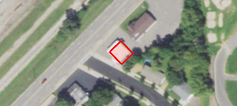 703 Grand Ave