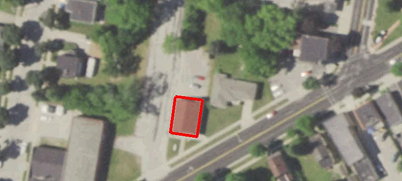 156 Grn Bay Ave