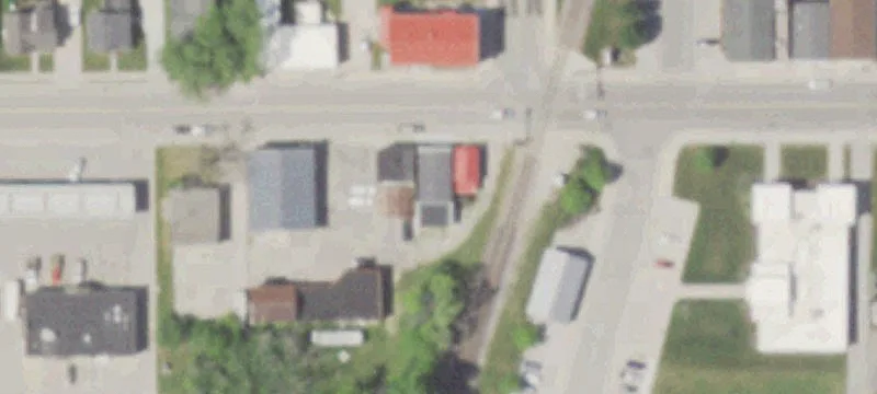 1011 Ctr Ave
