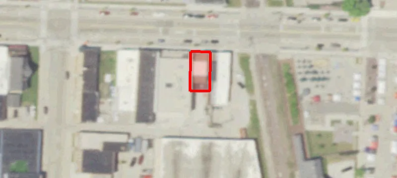 1115 Milwaukee Ave