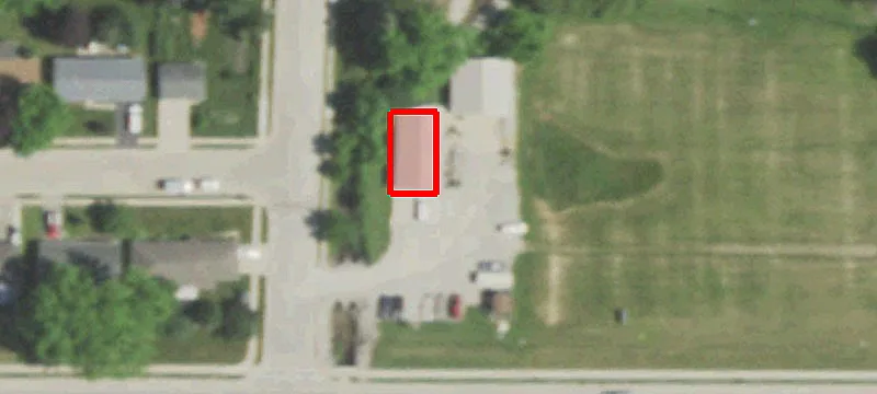932 Main St
