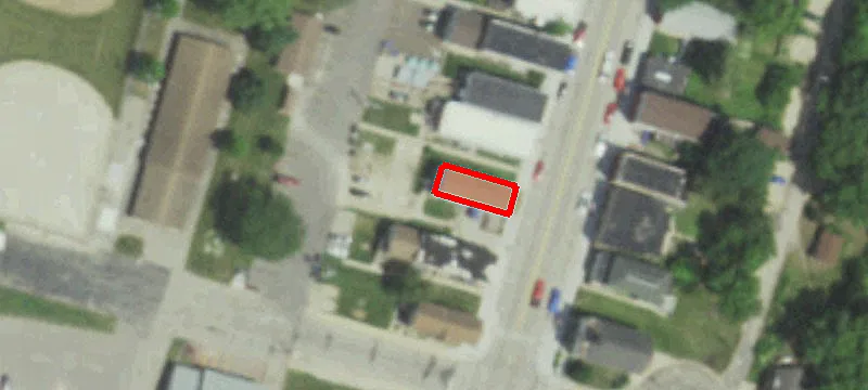 15 Main St