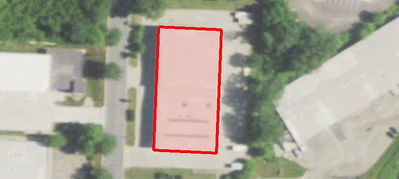 3301 Latham Dr