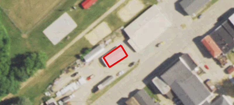 702 Main St