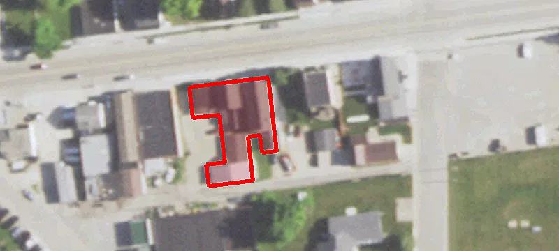 127 Main St