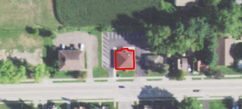 301 Lincoln Ave