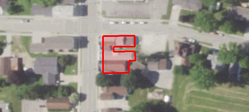 1021 Main St