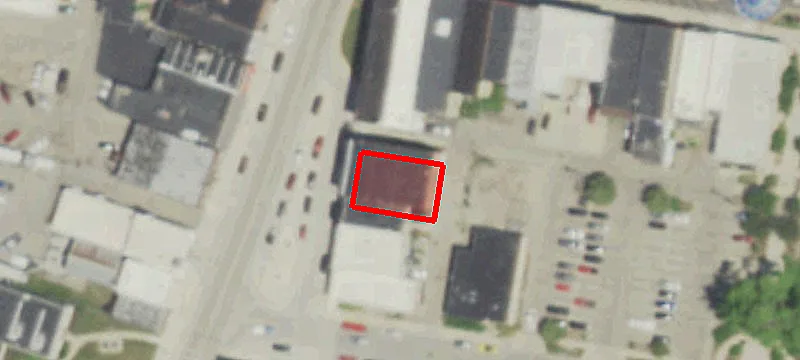 112-112 Main St