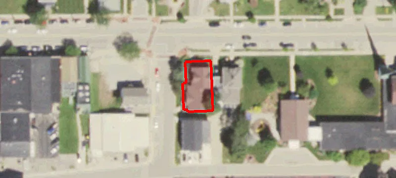 303 Main St