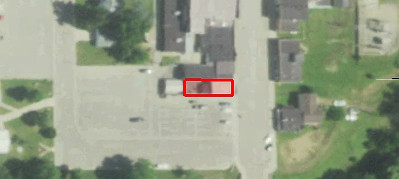 135 Main St