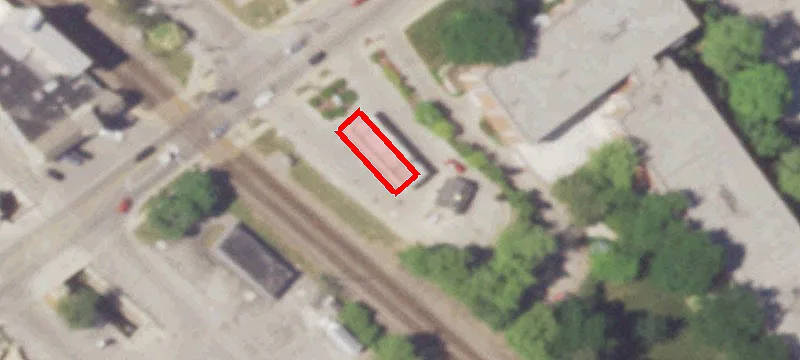 13395 Watertown Plank Rd