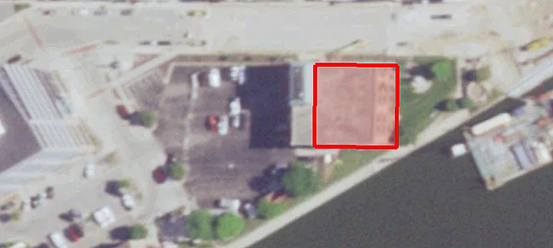 225 Main St