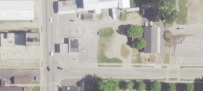 716 Main St