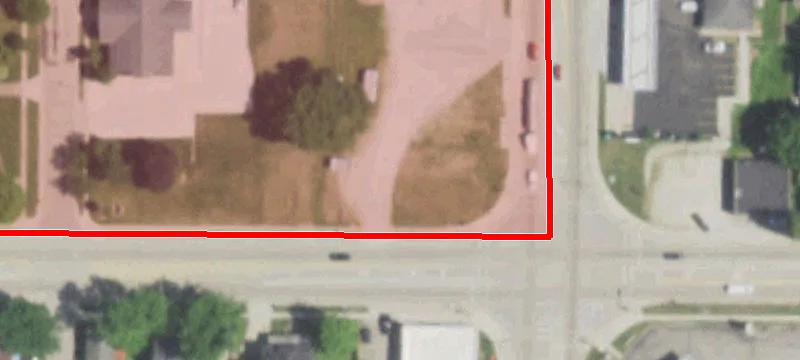 101 Main St