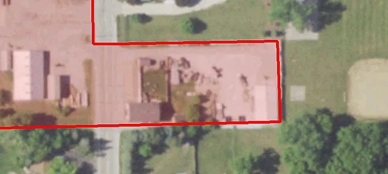 4135 Beaumont Ave