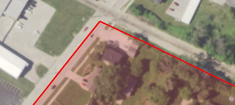 303 Taylor St