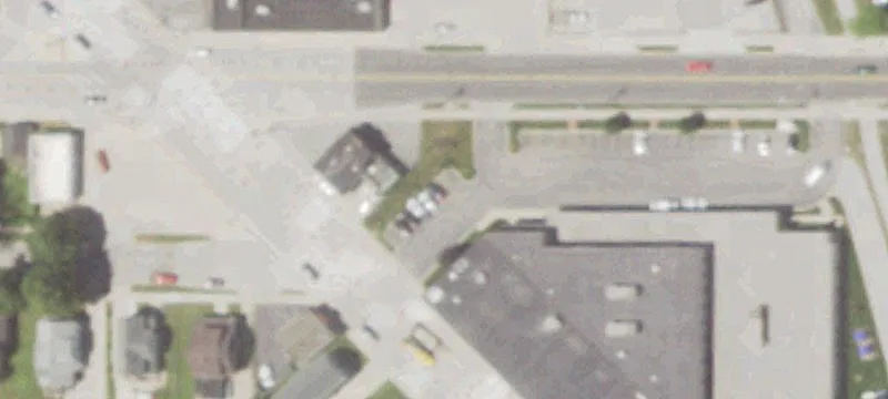 2145 Calumet Dr