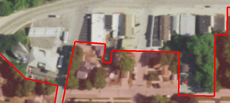 105 Main St