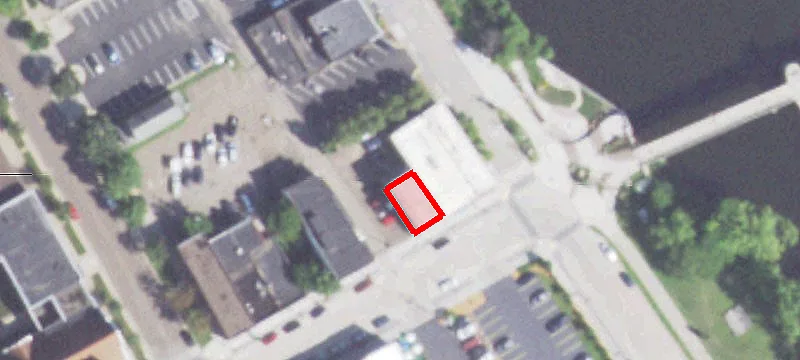 106 Grand Ave