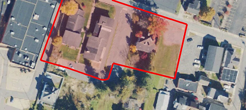 359 Lee Ave