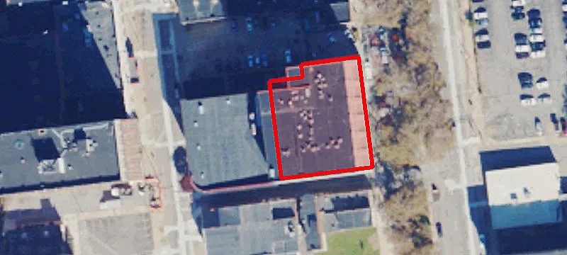 1032 Main St