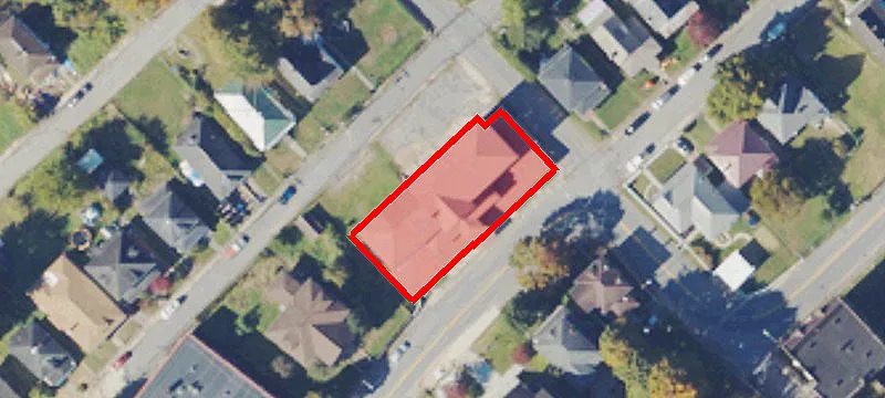 401 Main St