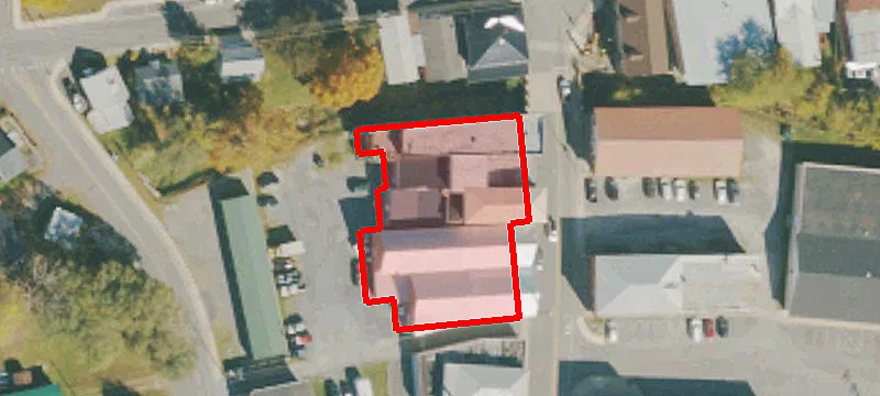 13 Main St