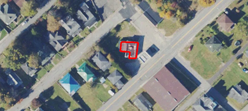 301 Main St