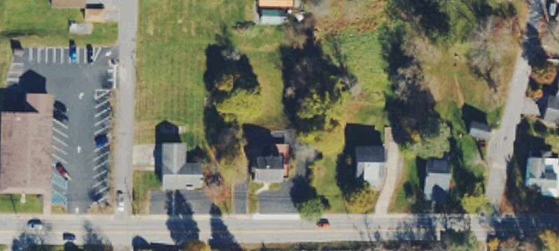 303 Main St