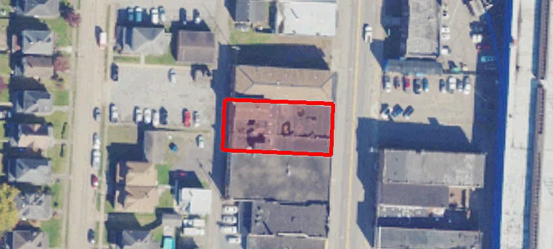 3051 Main St