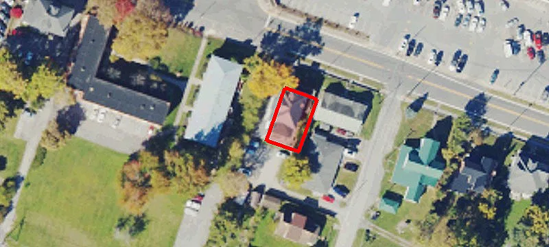 1407 Main St
