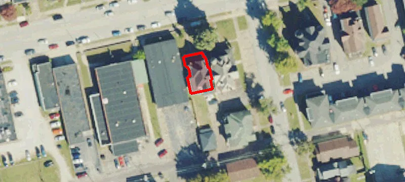1435 6th Ave