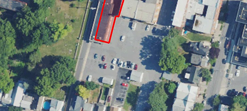 327 King St