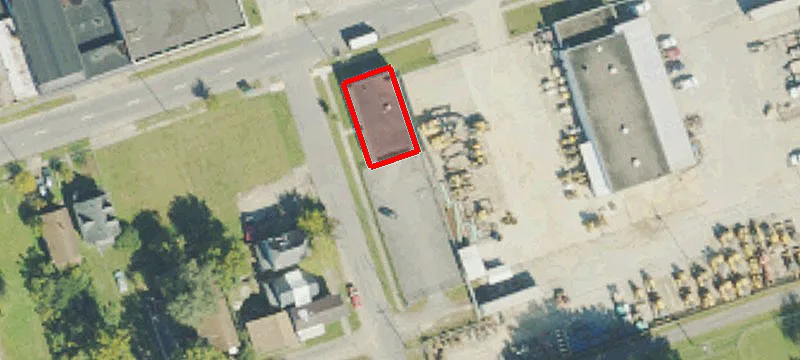 855 Adams Ave