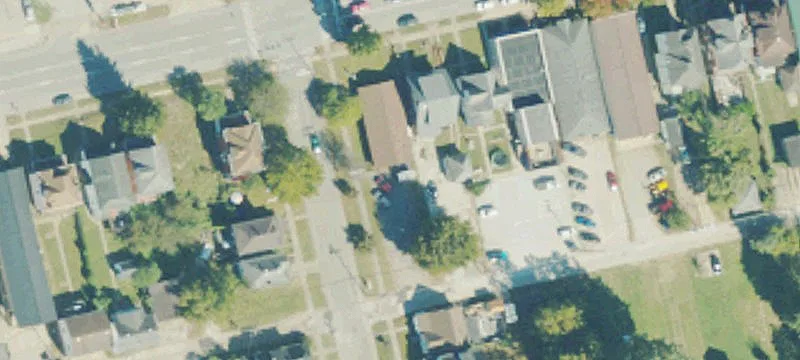 2501 3rd Ave