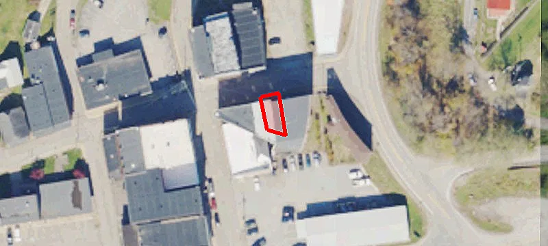 12 Main St