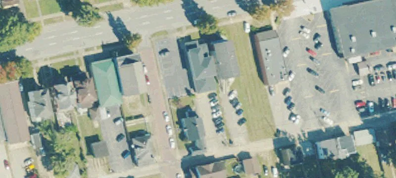 2547 3rd Ave