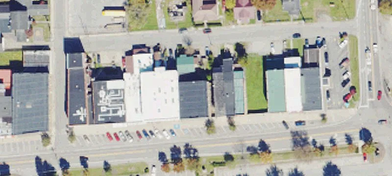 122 Main St