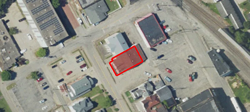 126 2nd Ave