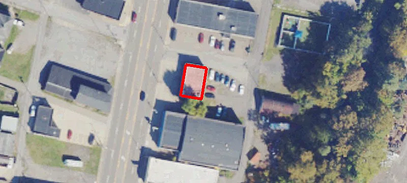 3900 Main St