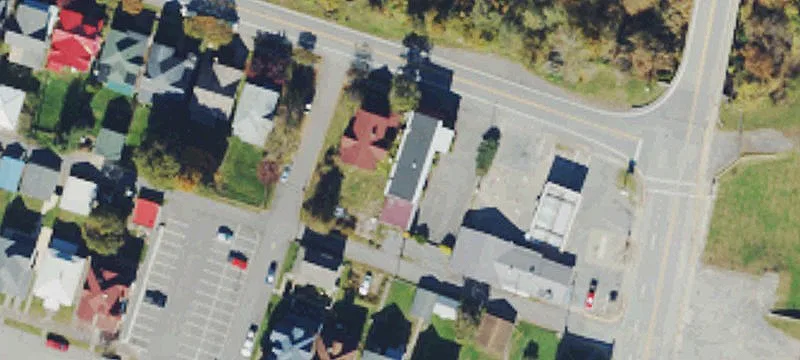 122 Yates Ave