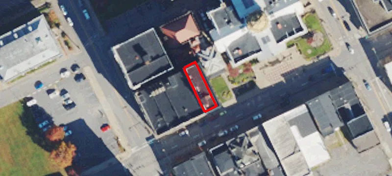 211 Adams St