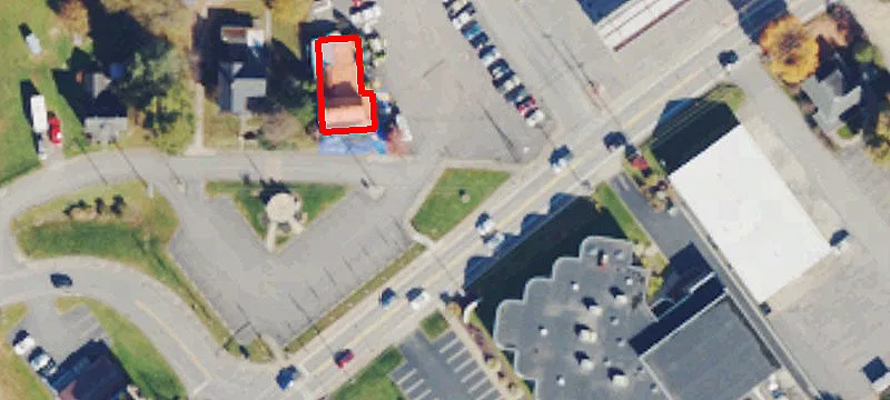 240th E Main St