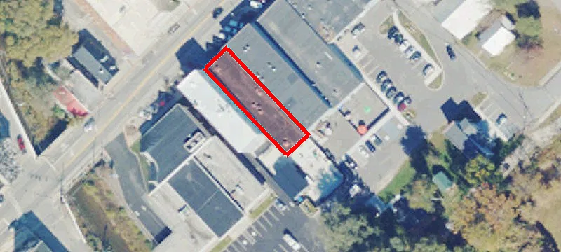 706 Main E St