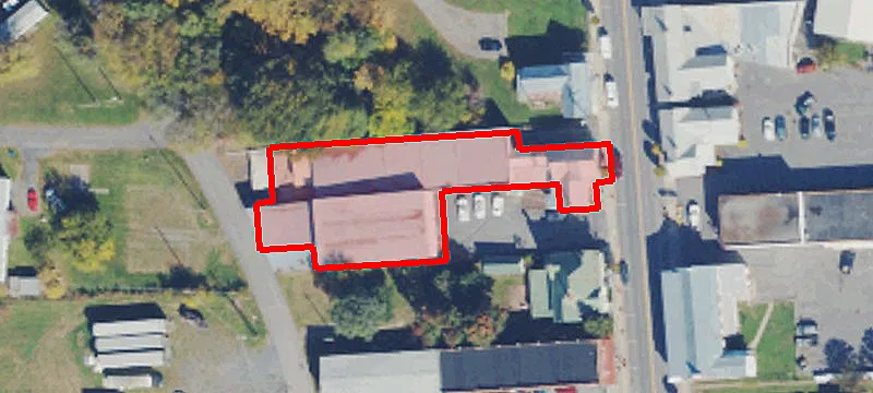 140 Main St