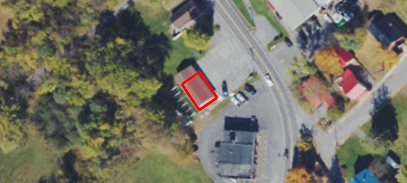 303 Main St