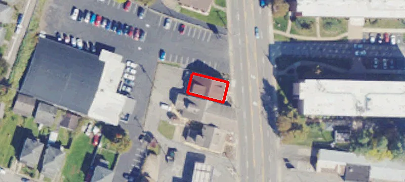 3747 Main St