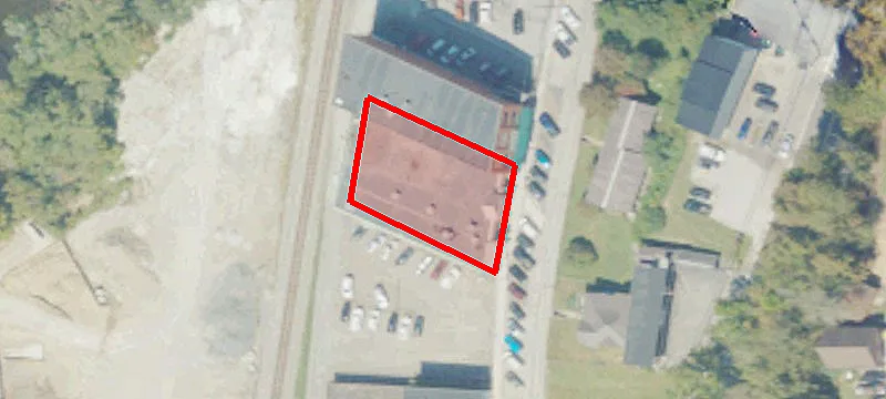 471 Main St